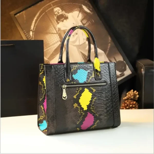 2023 New Fashion Women's Handbags Tote Bag Genuine Leather Middle-Aged Mom Ladies Bag Snake Pattern Shoulder Messenger Bags - Image 6