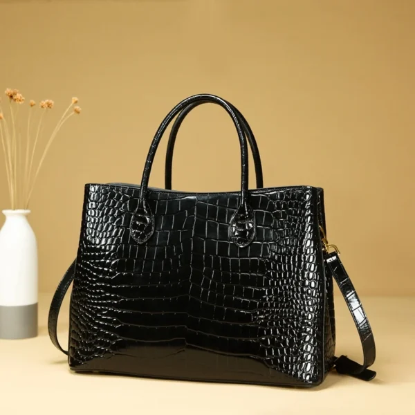 2024 New Crocodile Leather Women's Handbag Tote Bag Large Capacity Shoulder Messenger Bag Commuter Luxury Fashion Portable Bags - Image 8