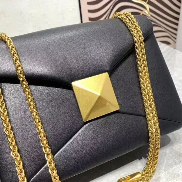 Women's Luxury Designer Handbag Top Quality Genuine Leather Large Rivet Crossbody Shoulder Bag Fashion Chain Square Bag Female - Image 4