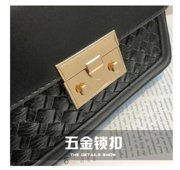 2020 Fashion leisure lexury pig nose lock  Women Small square bag shoulder diagonal women's designer Lingge Handbags Chains bags - Image 6