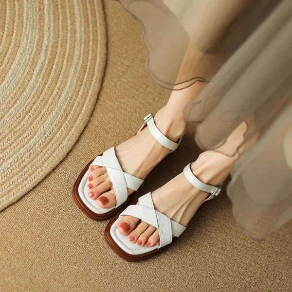 2024 New Summer Sandals Women Open Toe Low Heel Fashion Women Shoes Genuine Leather Simplicity Sandals for Women Flat Sandals