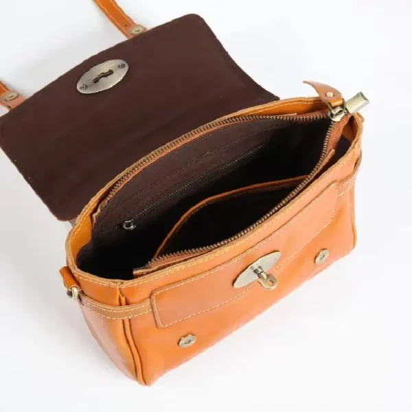 2022 New Genuine Leather Women's Handbags Retro Vegetable Tanned Cowhide Messenger Bag - Image 6