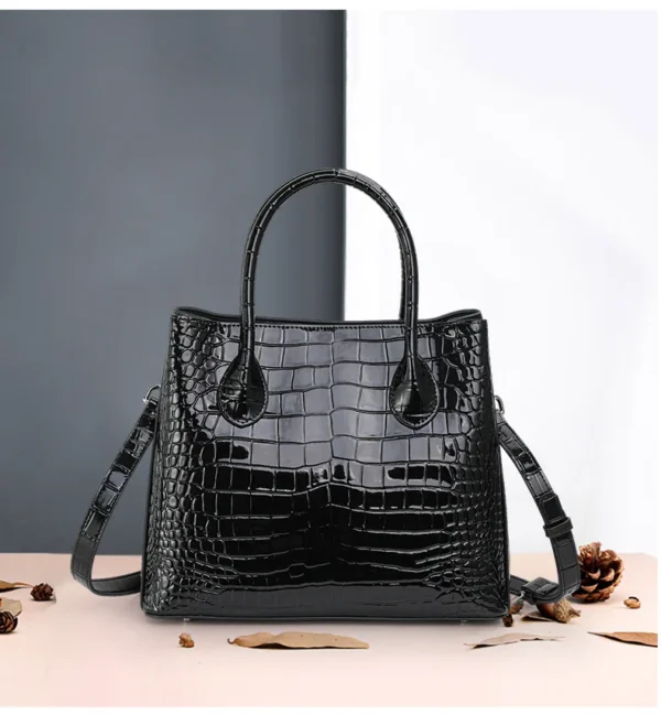 2023 New Luxury Fashion Genuine Leather Women Bag Large Capacity Cowhide Commuter Tote Women's Handbags Shoulder Crossbody Bags - Image 4