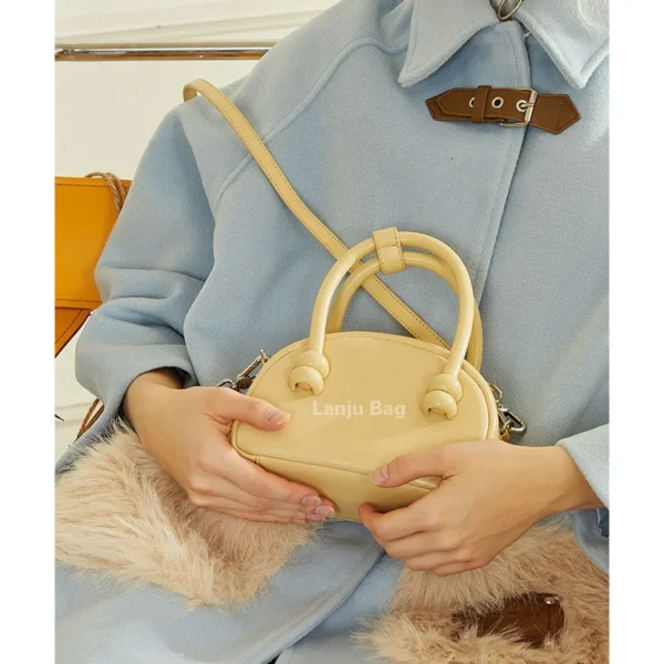 2023 Spring/Summer New Original Designer Exquisite Small Bag Leather Boston Shell Bag Handbag Mini One Shoulder Crossbody Bag