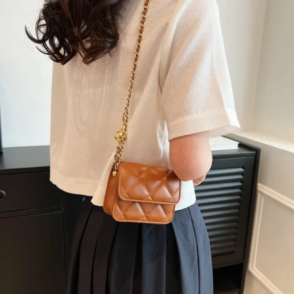 Cross border women's bag 2023 new internet celebrity mini square bag small fragrant wind diamond grid chain crossbody bag fash