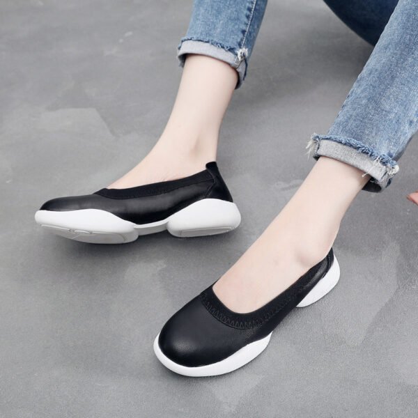 Women's Leather Low-cut Non-slip Soft Bottom Casual Flat Shoes - Image 6