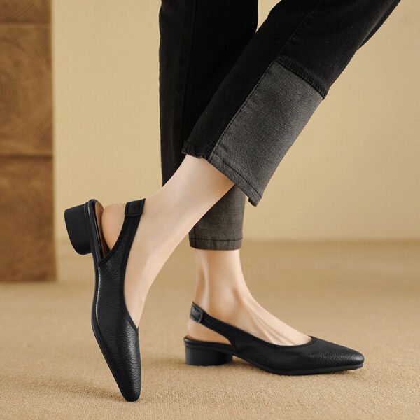 Women's Pointed Sheepskin Simple Retro Low Heel Sandals - Image 4