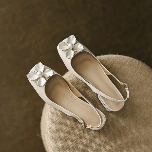 Women's Vintage Flower Low-cut Low Heel Sandals - Image 9